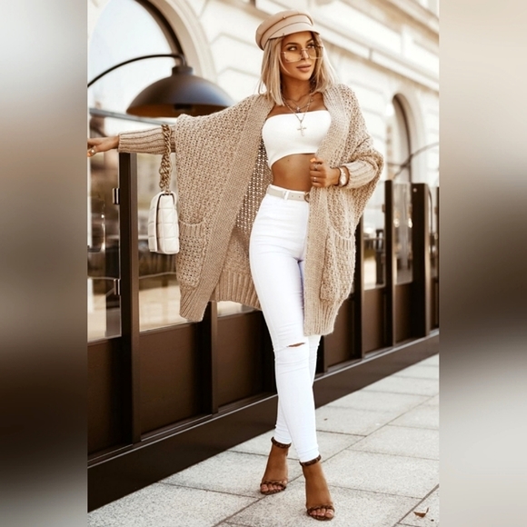 LAST ONE! Plus Size AVA Oversized Tan Knitted Cardigan - Picture 4 of 6